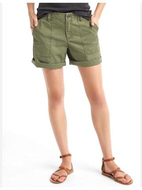 Gap girlfriend chinos size 8 army green
